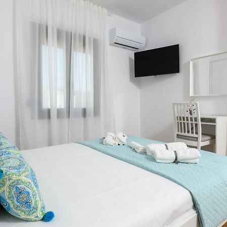 Whitegold Apartments Panagia 帕纳基雅 外观 照片