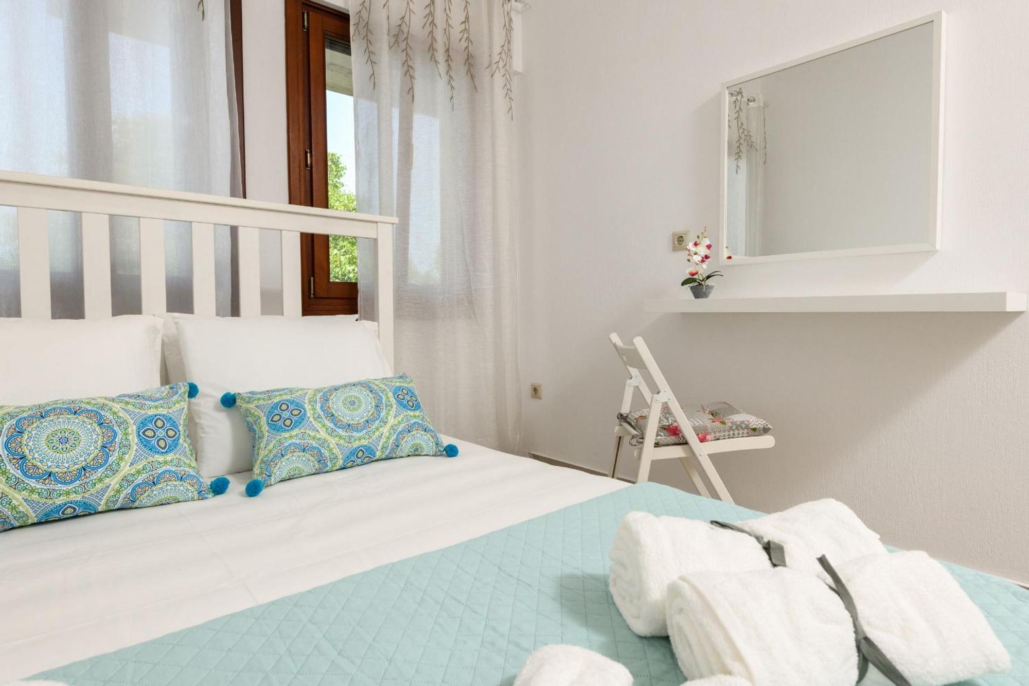 Whitegold Apartments Panagia 帕纳基雅 外观 照片