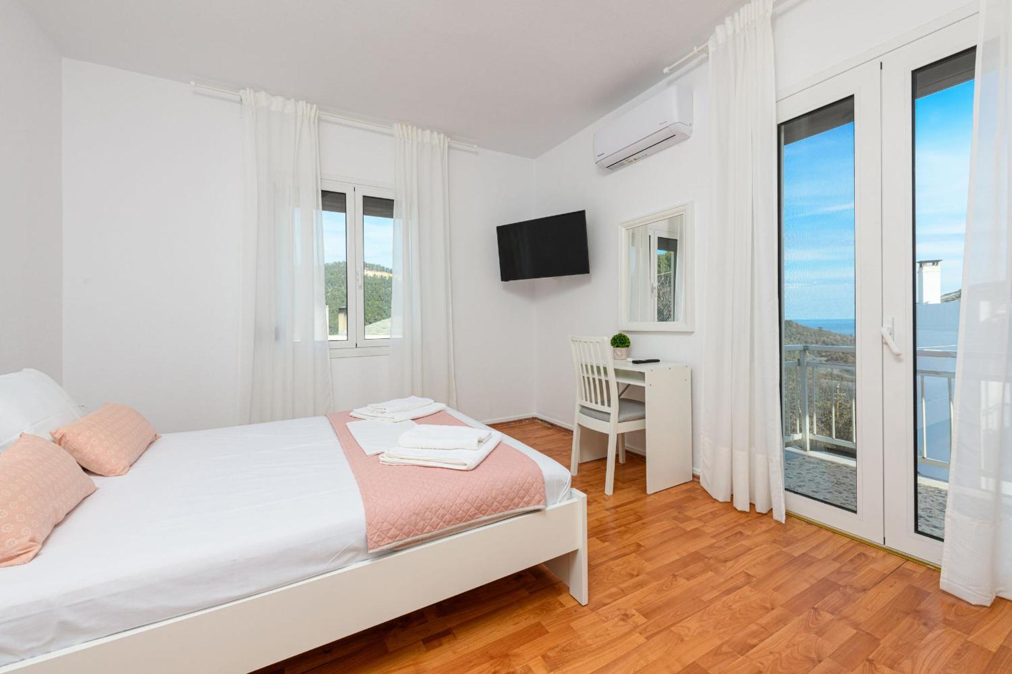 Whitegold Apartments Panagia 帕纳基雅 外观 照片