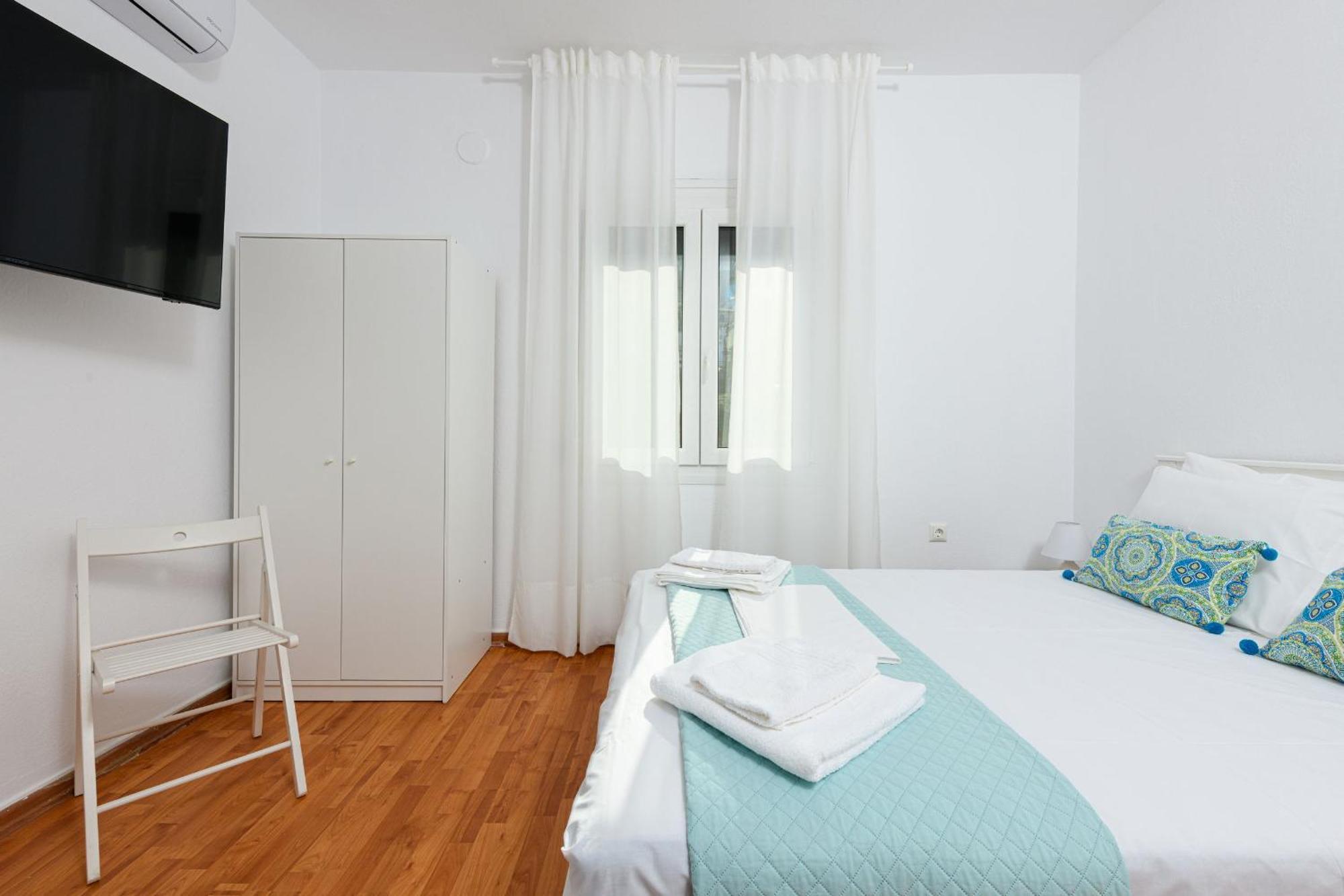 Whitegold Apartments Panagia 帕纳基雅 外观 照片