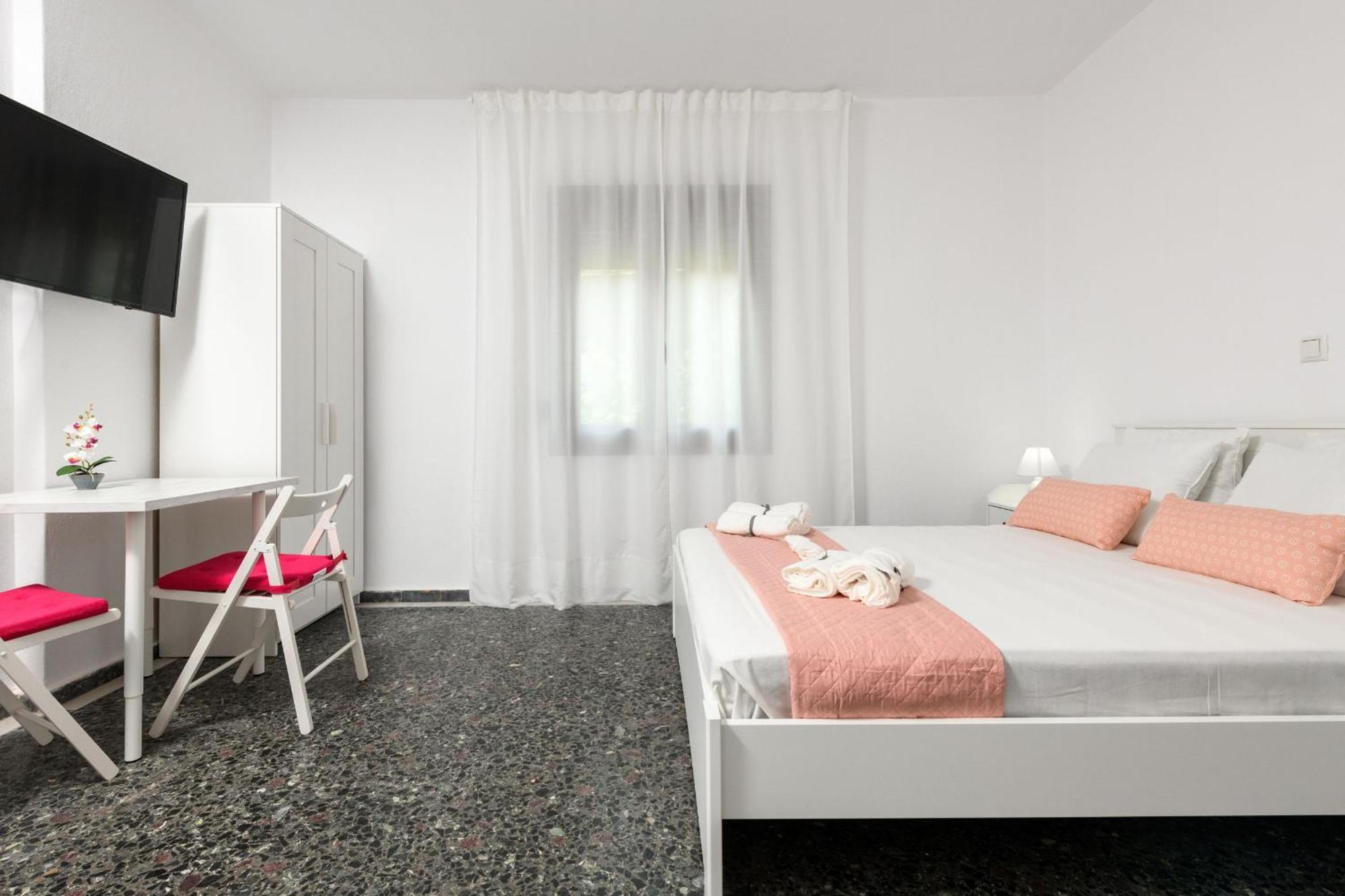 Whitegold Apartments Panagia 帕纳基雅 外观 照片